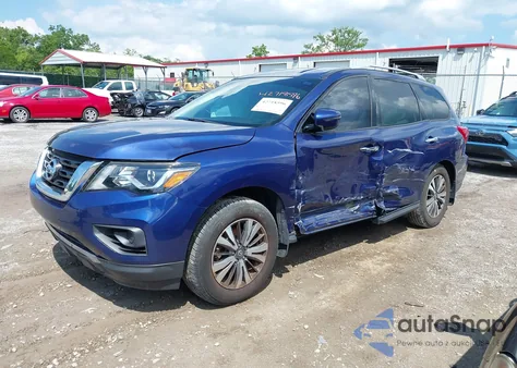 2017 Nissan Pathfinder S/Sv/Sl/Platinum z USA, uszkodzony, nr VIN 5N1DR2MN5HC610748